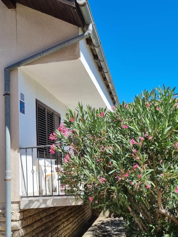 Apartman Frketic Zaboric Exterior photo