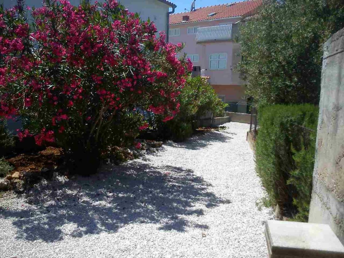 Apartman Frketic Zaboric Exterior photo